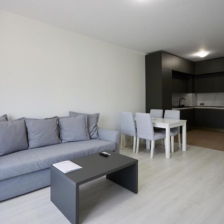 Continental Apartments โกลเดน แซนส์ ภายนอก รูปภาพ