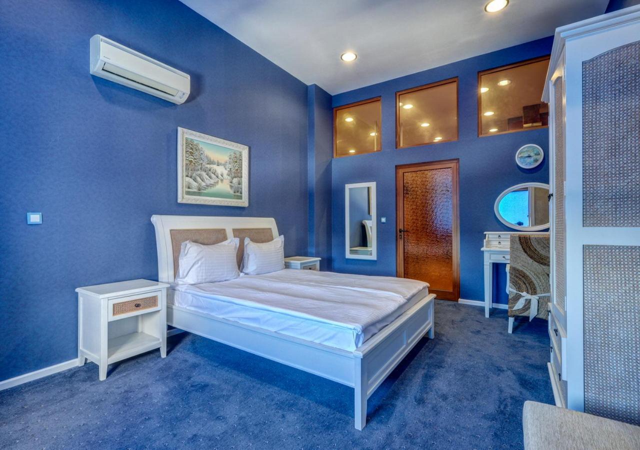 Continental Apartments โกลเดน แซนส์ ภายนอก รูปภาพ