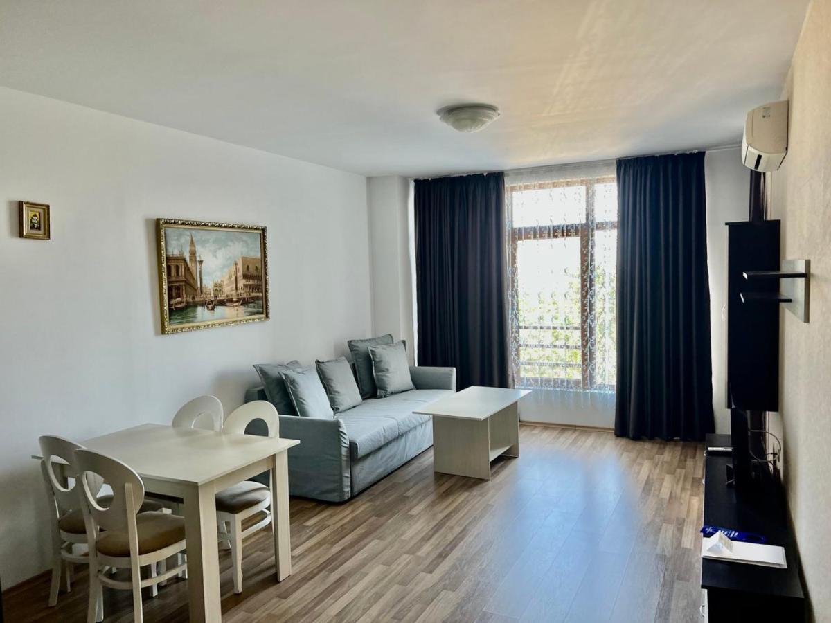 Continental Apartments โกลเดน แซนส์ ภายนอก รูปภาพ