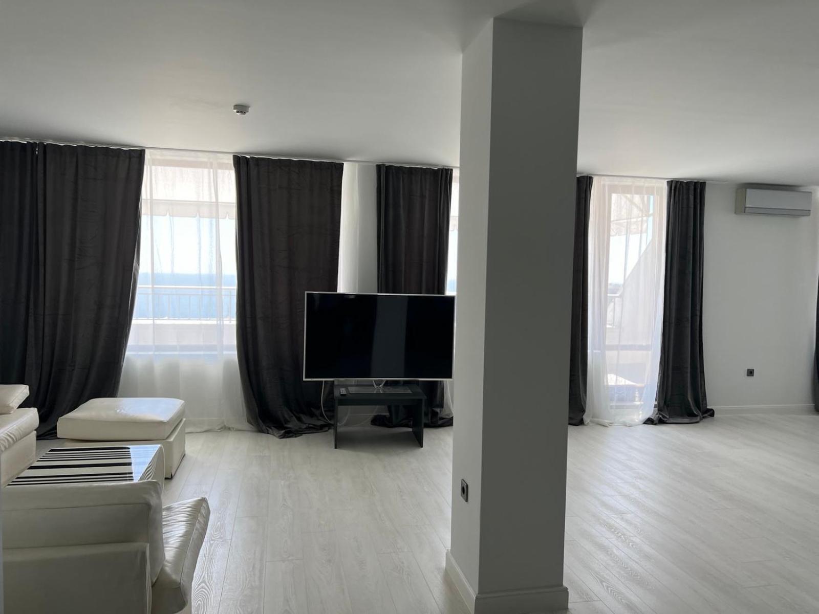 Continental Apartments โกลเดน แซนส์ ภายนอก รูปภาพ
